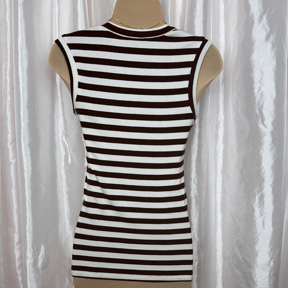 97. Bebe Brown & White Striped Ribbed Sleeveless Top – Size Large - Picture 4 of 5